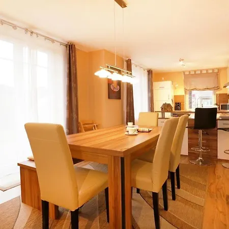 Schwannest 1 * Groß Schwansee